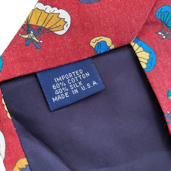 Vintage Peterborough Row Men’s Red Parachute Print Silk Tie - Picture 4 of 5